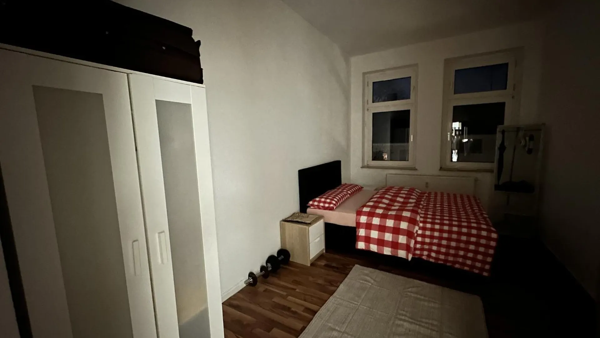 Privatunterkunft Fc Double Room - Dortmund North Deutschland